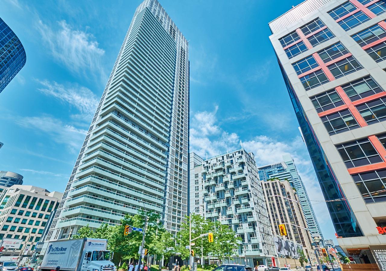 Diamond Suite Торонто Екстер'єр фото